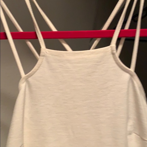 Lulus - Picture 3 of 6